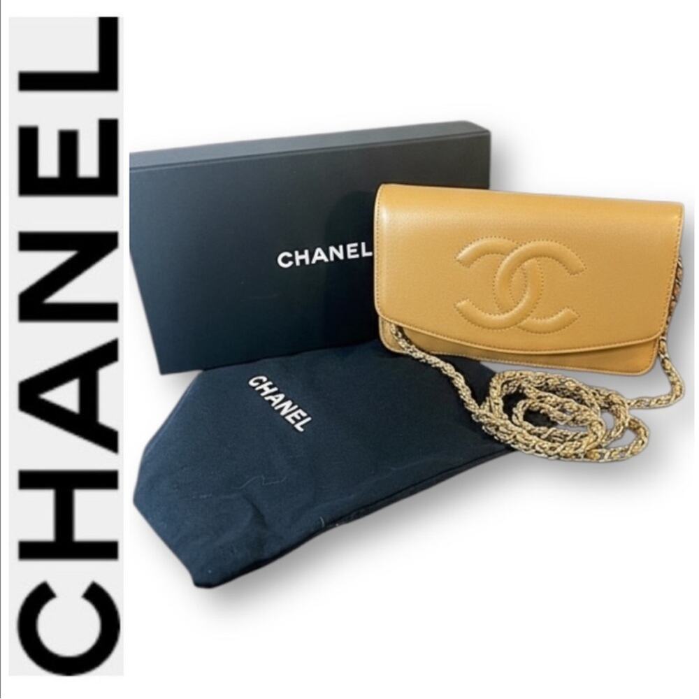 CHANEL AUTH Tan Leather Cavier Shoulder or Crossbody Bag with Gold Chain